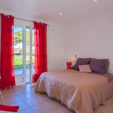 Domaine E Belle Bone Holiday home *