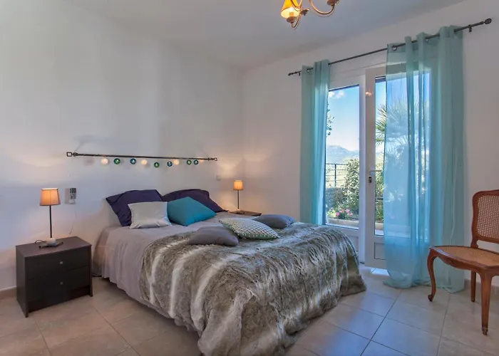 Domaine E Belle Bone بيت للعطل